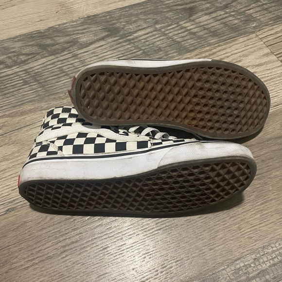 Checkered Vans - Picture 3 of 3